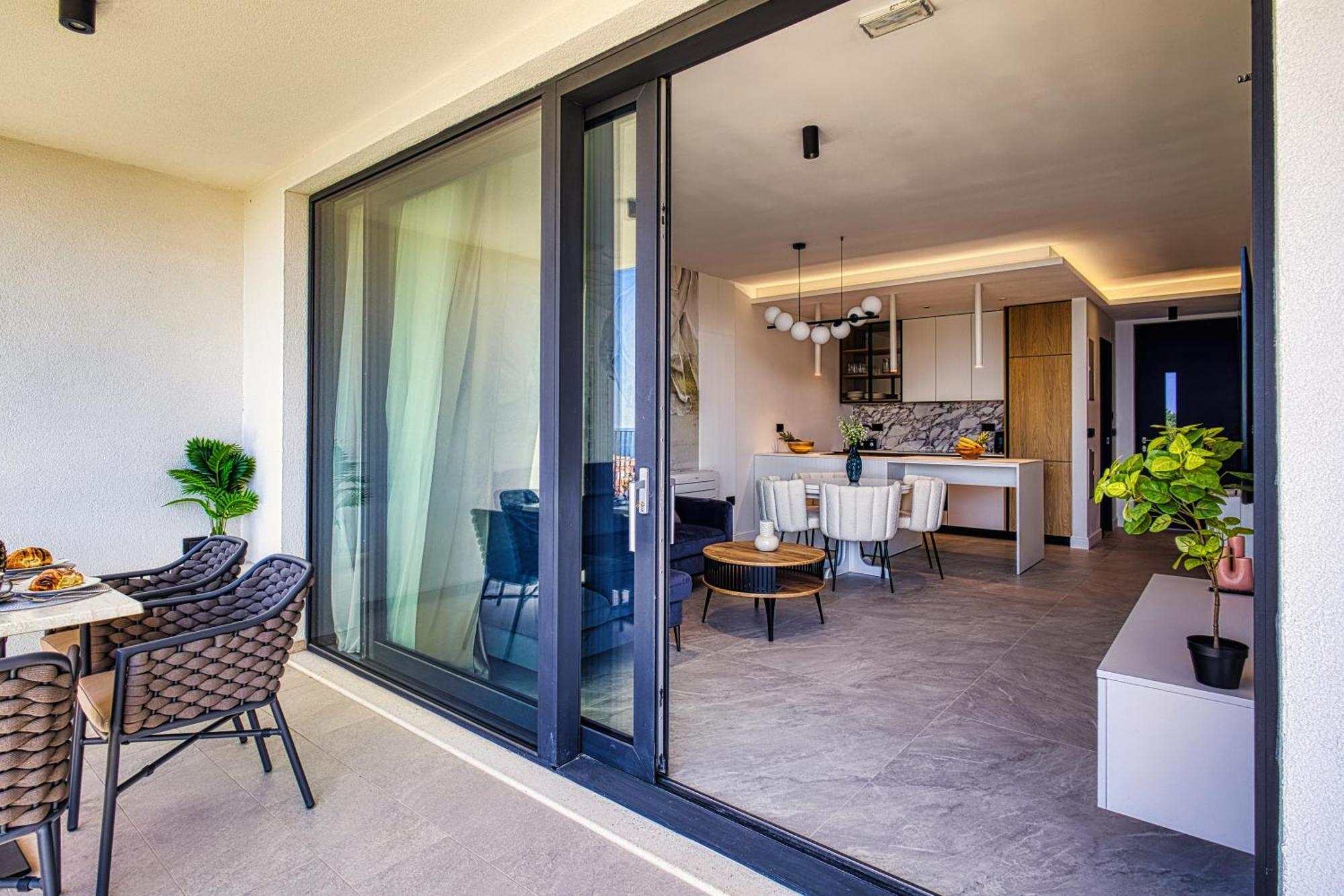 La Dolce 1 Lägenhetshotell 5*